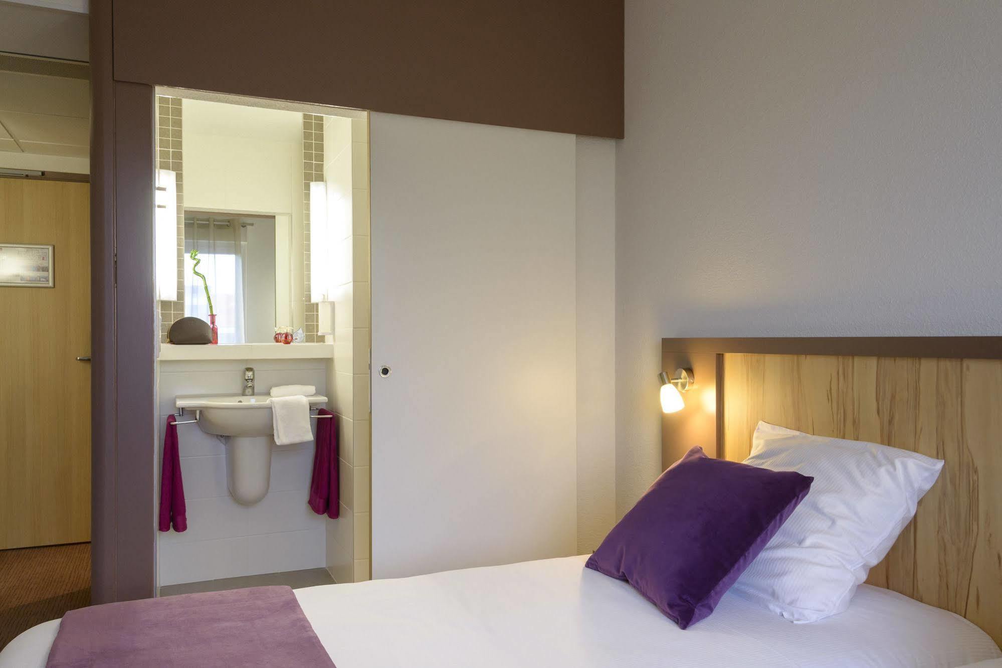 Brit Hotel Reims Croix Blandin Exteriér fotografie